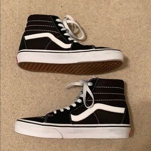 women’s hightop black vans